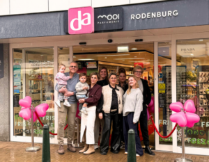 Afscheid na 35 jaar Drogisterij-Parfumerie-Beautycentrum Rodenburg